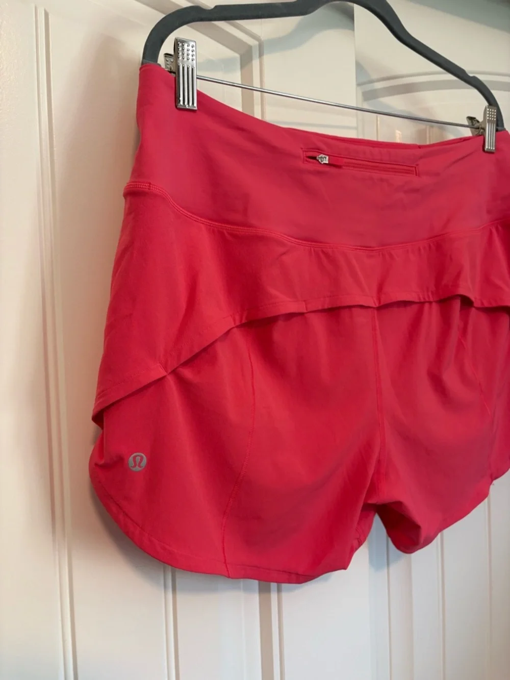 Lululemon Speed Up High-Rise Lined Short 4" Red Glow size 12 - Picture 4 of 7
